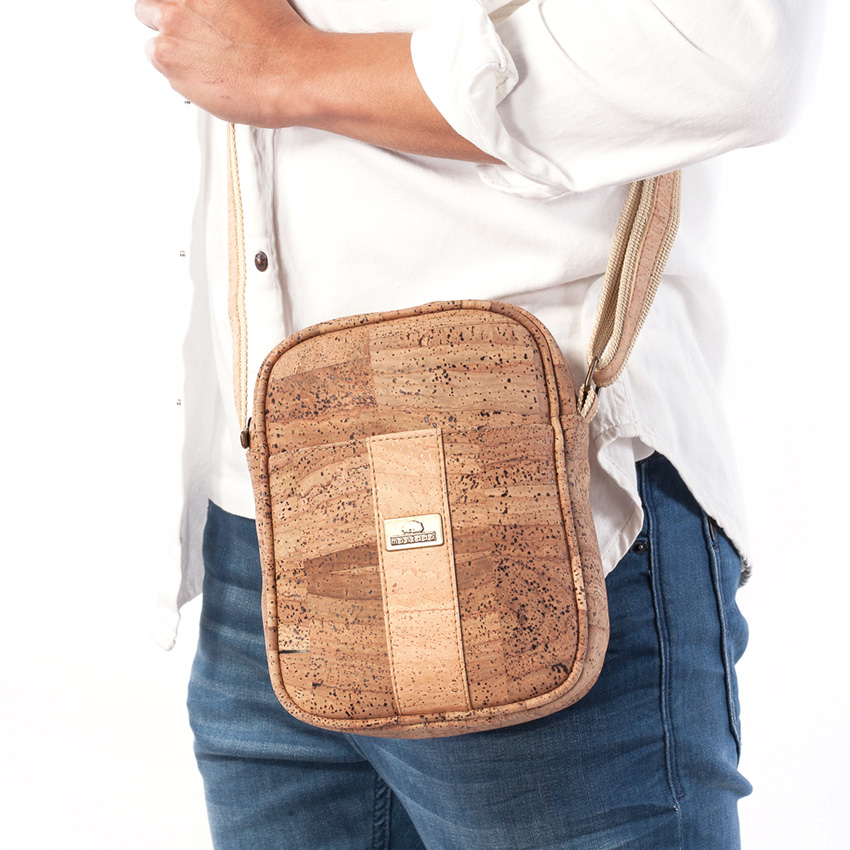 Umhängetasche / Reisetasche 